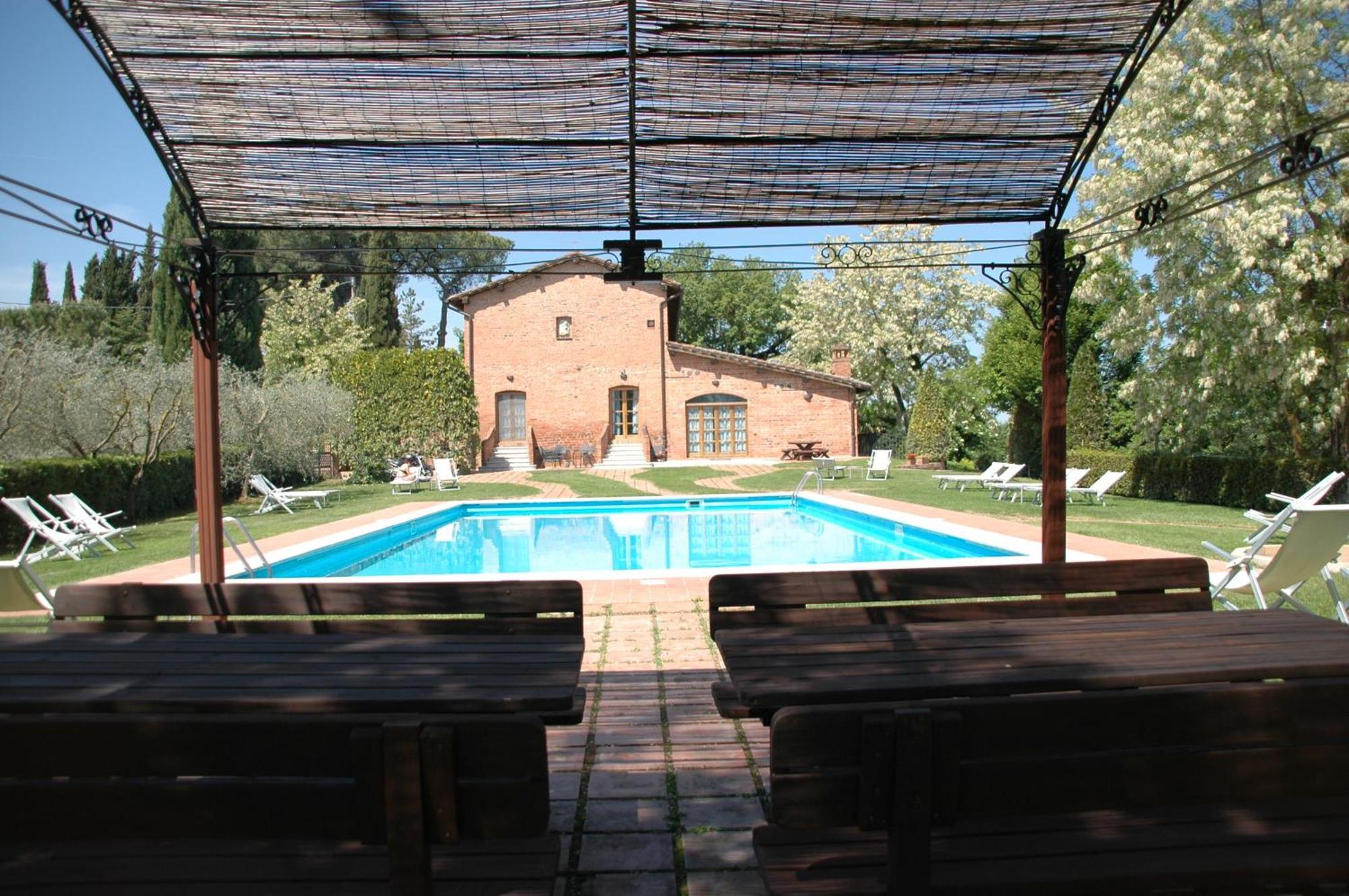 דירות Acquaviva  La Casa Delle Querce מראה חיצוני תמונה