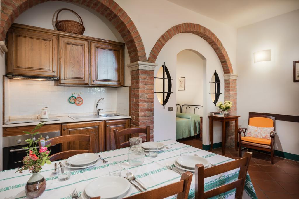 דירות Acquaviva  La Casa Delle Querce מראה חיצוני תמונה